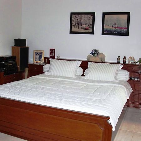 Libra Homestay Manado Ngoại thất bức ảnh