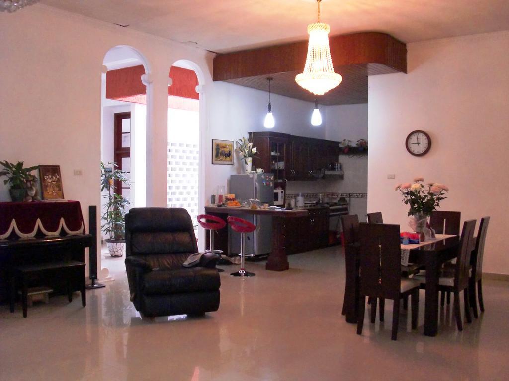 Libra Homestay Manado Ngoại thất bức ảnh