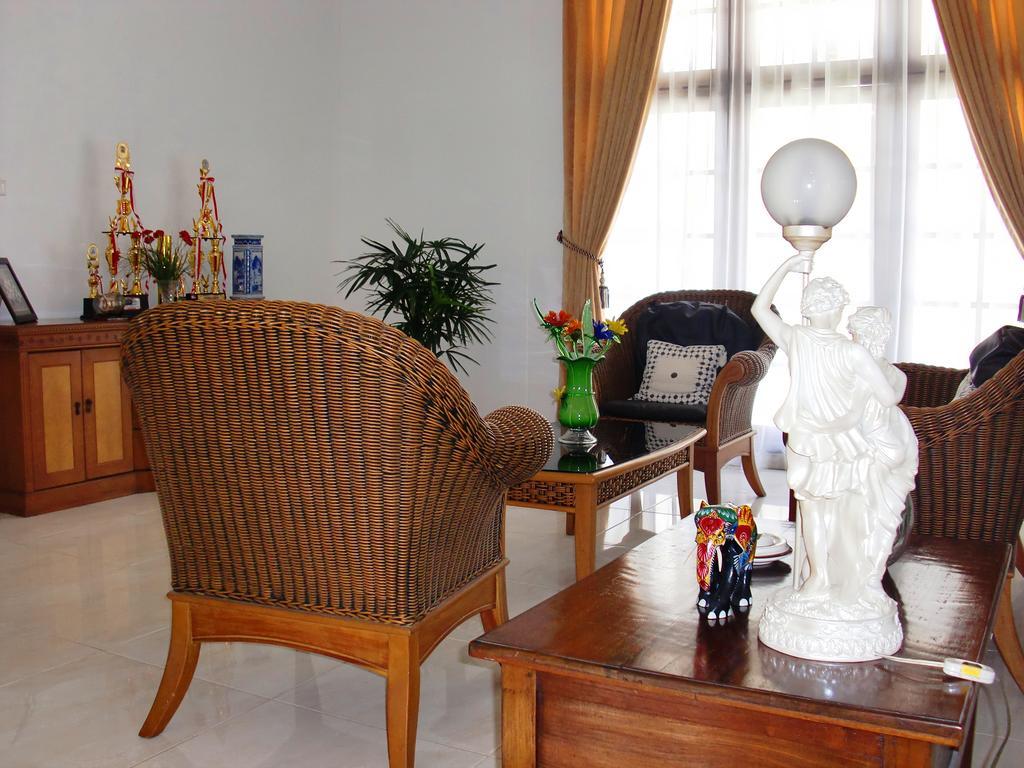 Libra Homestay Manado Ngoại thất bức ảnh