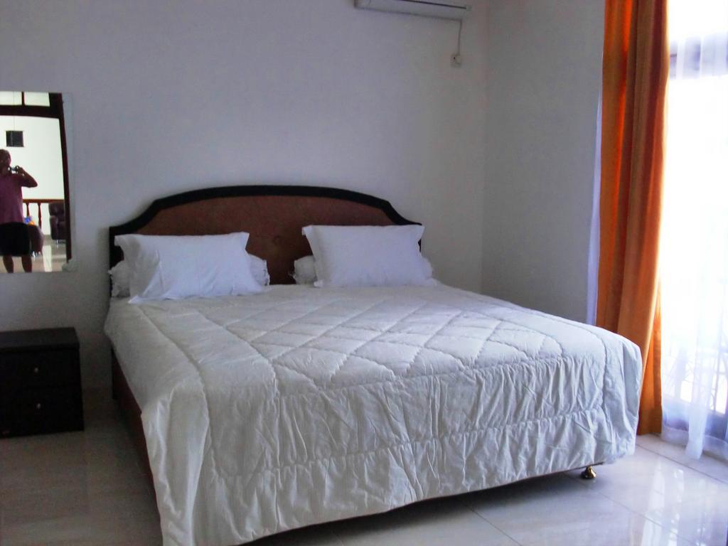 Libra Homestay Manado Ngoại thất bức ảnh